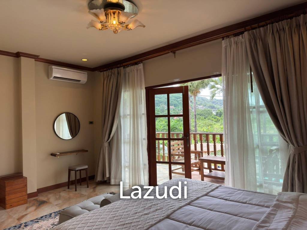 Spacious 5-Bedroom Pool Villa with Panoramic Mountain Views In Chalong