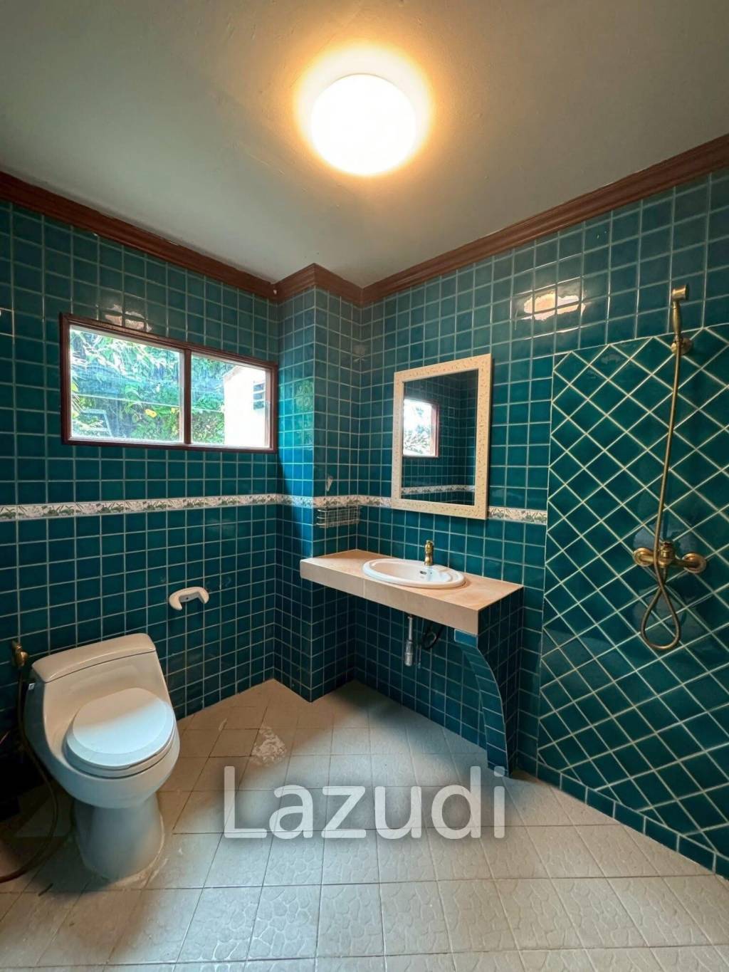 Spacious 5-Bedroom Pool Villa with Panoramic Mountain Views In Chalong