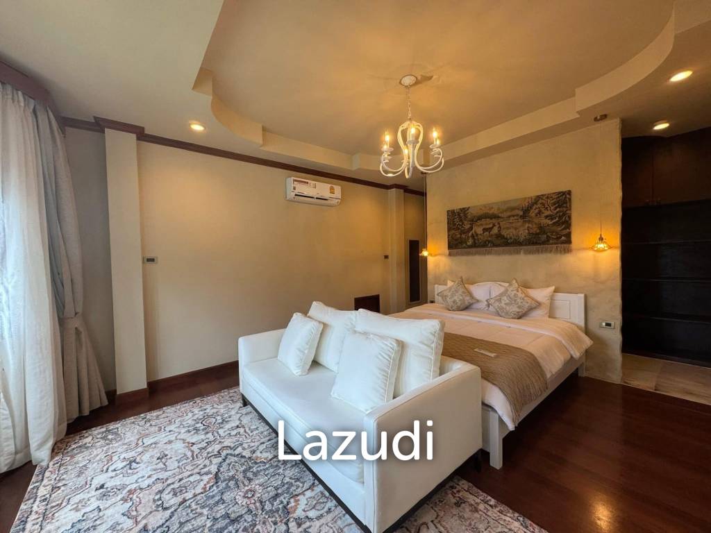 Spacious 5-Bedroom Pool Villa with Panoramic Mountain Views In Chalong