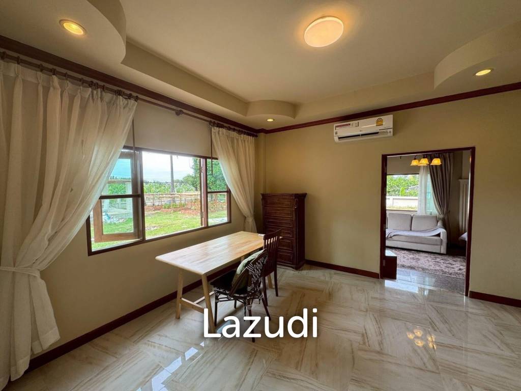 Spacious 5-Bedroom Pool Villa with Panoramic Mountain Views In Chalong