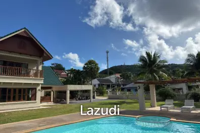Spacious 5-Bedroom Pool Villa with Panoramic Mountain Views In Chalong
