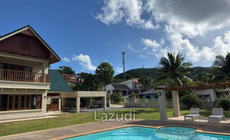 Spacious 5-Bedroom Pool Villa with Panoramic Mountain Views In Chalong