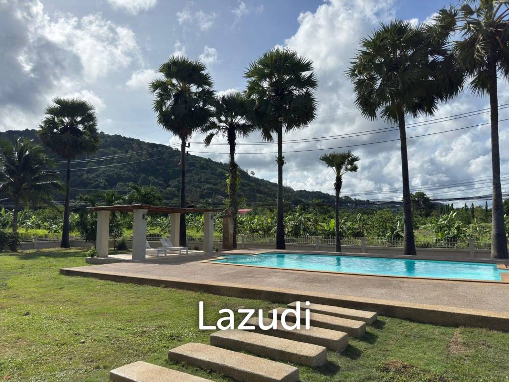Spacious 5-Bedroom Pool Villa with Panoramic Mountain Views In Chalong