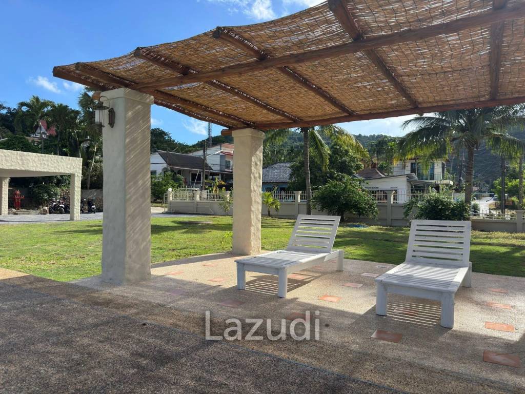 Spacious 5-Bedroom Pool Villa with Panoramic Mountain Views In Chalong