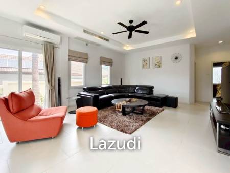 Modern 3 Bed pool villa close to Pineapple Valley golf