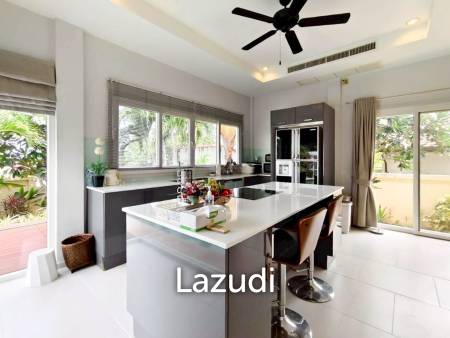 Modern 3 Bed pool villa close to Pineapple Valley golf