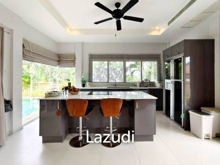 Modern 3 Bed pool villa close to Pineapple Valley golf