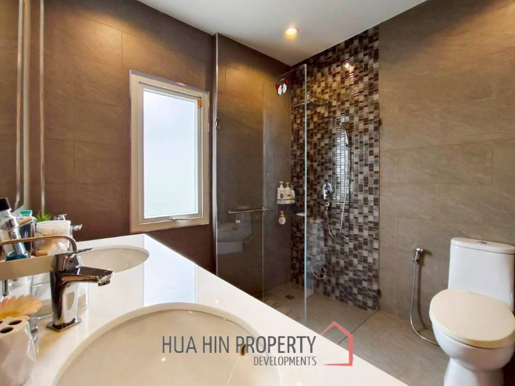 Modern 3 Bed pool villa close to Pineapple Valley golf