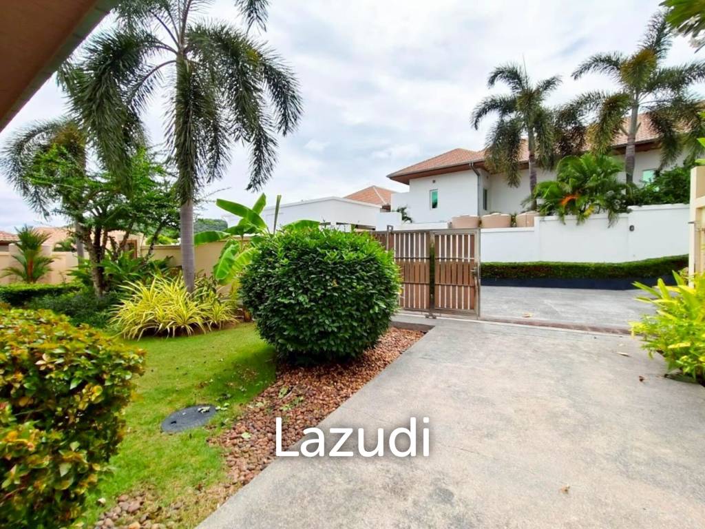 Modern 3 Bed pool villa close to Pineapple Valley golf