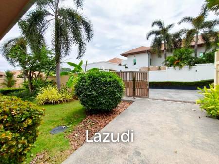 Modern 3 Bed pool villa close to Pineapple Valley golf