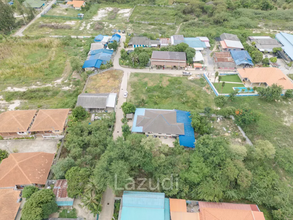 LAND FOR SALE AT HUA HIN 102