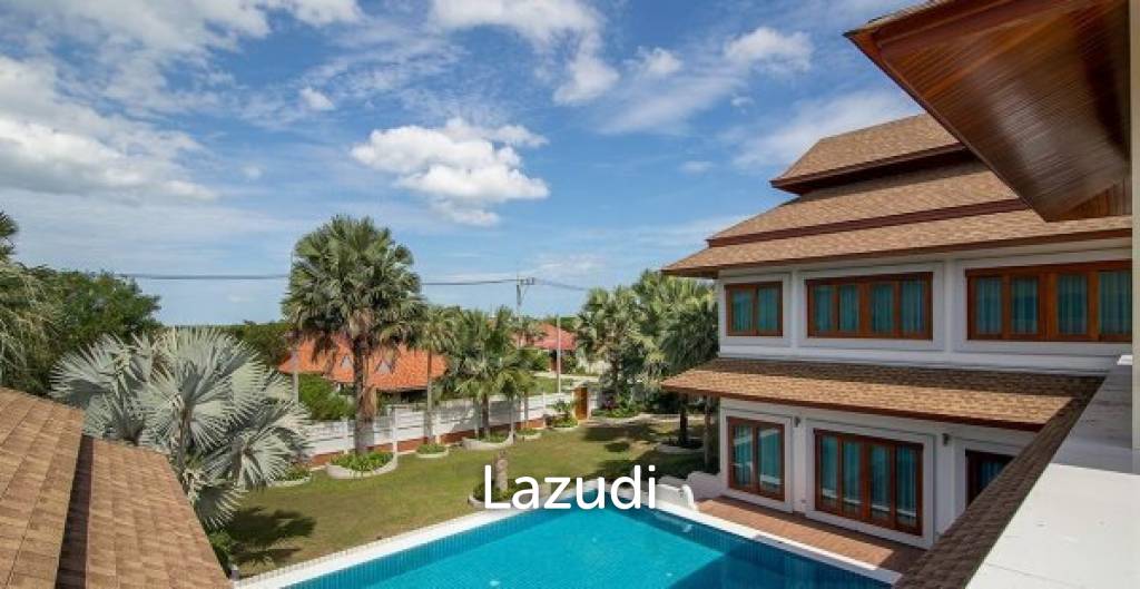 2,152 Sqm 7 Bed 9 Bath Villa For Sale