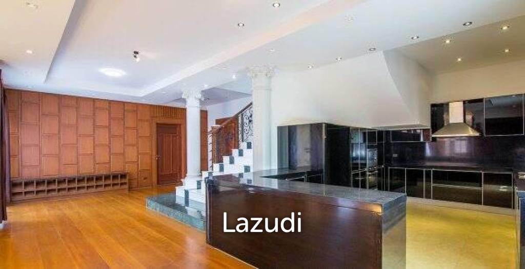 2,152 Sqm 7 Bed 9 Bath Villa For Sale