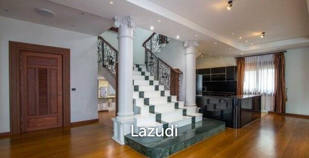 2,152 Sqm 7 Bed 9 Bath Villa For Sale