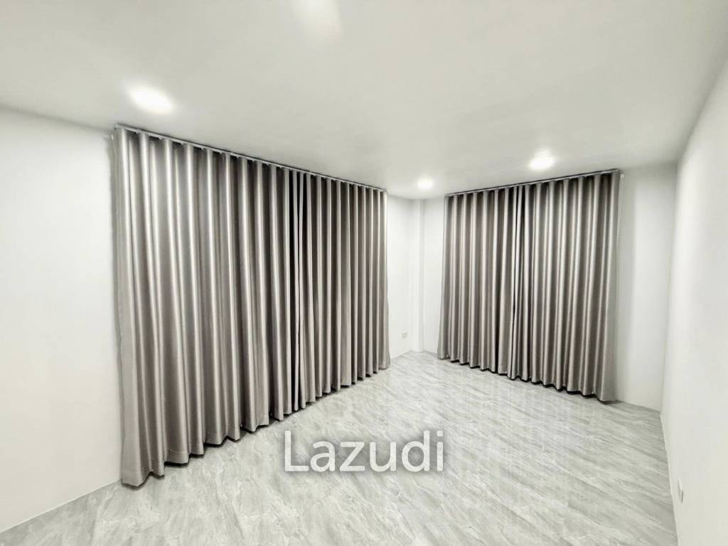 4 Beds 3 Baths 170 SQ.M. Paradise Hill 2