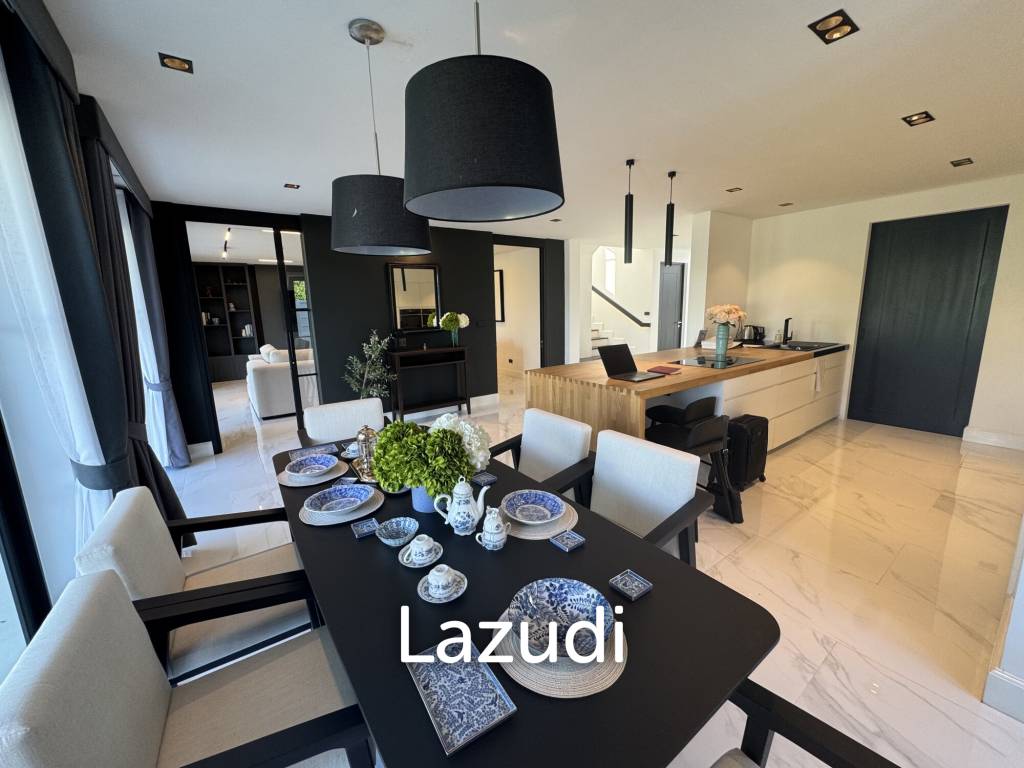6 Bedrooms 7 Bathrooms 668 SQ.M. Highgrove Villas