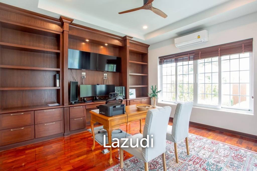 HILLSIDE HAMLET 8  : 3 bed luxury pool villa