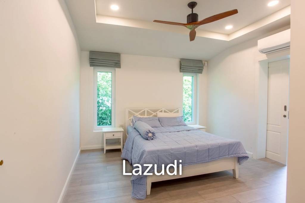 HILLSIDE HAMLET 8  : 3 bed luxury pool villa