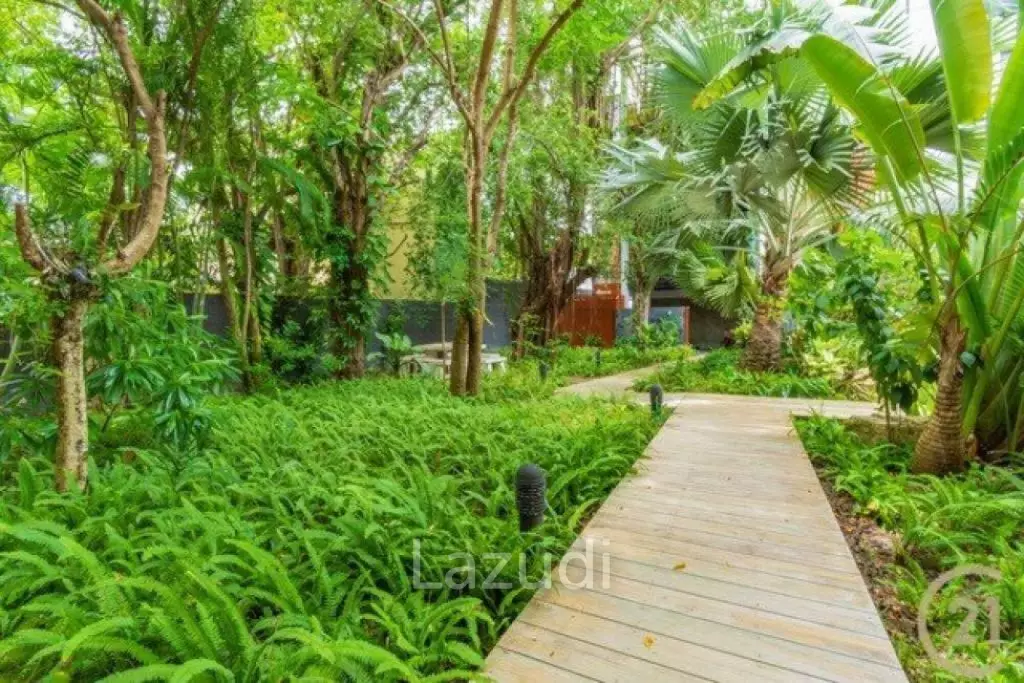 CASA DANG - Spacious 3-Bedroom Condo Just 100 Meters from Khao Takiab Beach