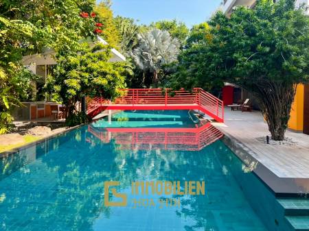 CASA DANG: Geräumige 3-Schlafzimmer-Eigentumswohnung nur 100 Meter vom Khao Takiab Strand entfernt