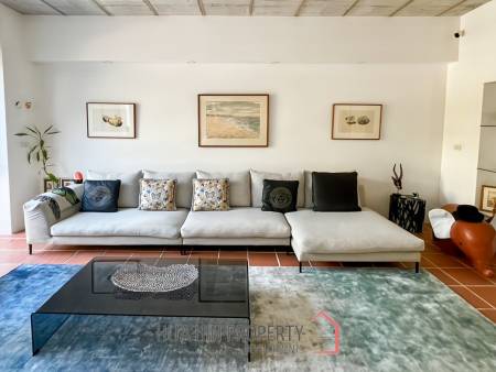 CASA DANG - Spacious 3-Bedroom Condo Just 100 Meters from Khao Takiab Beach