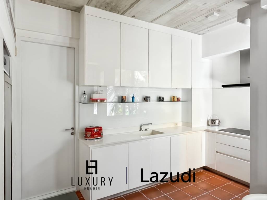 CASA DANG - Spacious 3-Bedroom Condo Just 100 Meters from Khao Takiab Beach