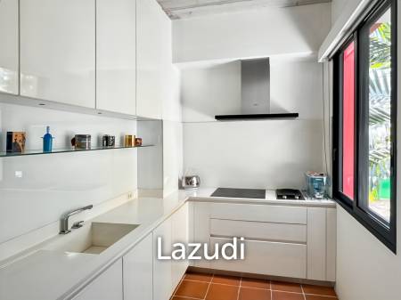 CASA DANG - Spacious 3-Bedroom Condo Just 100 Meters from Khao Takiab Beach