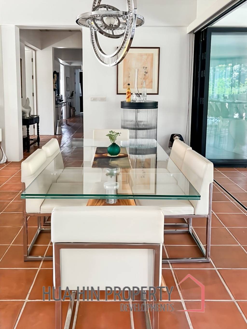 CASA DANG - Spacious 3-Bedroom Condo Just 100 Meters from Khao Takiab Beach