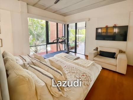CASA DANG - Spacious 3-Bedroom Condo Just 100 Meters from Khao Takiab Beach