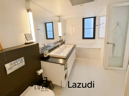 CASA DANG - Spacious 3-Bedroom Condo Just 100 Meters from Khao Takiab Beach