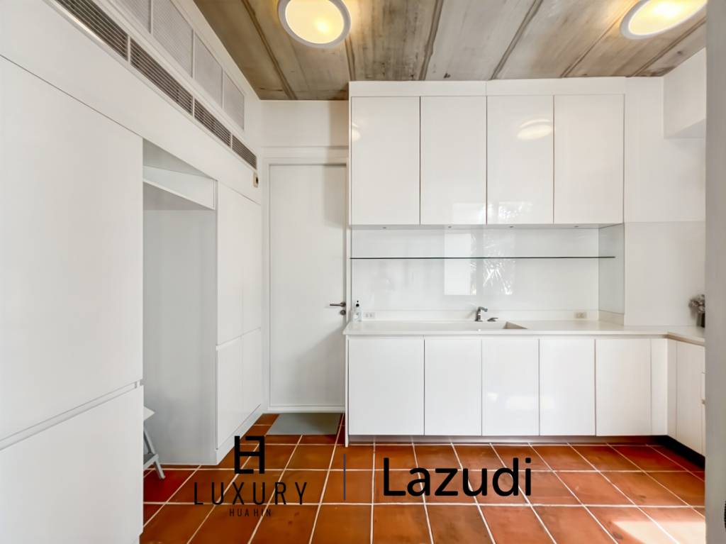 CASA DANG - Spacious 3-Bedroom Condo Just 100 Meters from Khao Takiab Beach