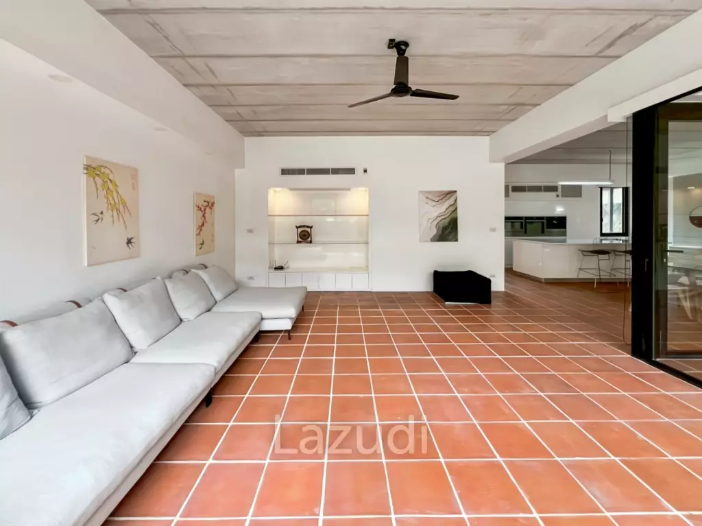 CASA DANG - Spacious 3-Bedroom Condo Just 100 Meters from Khao Takiab Beach