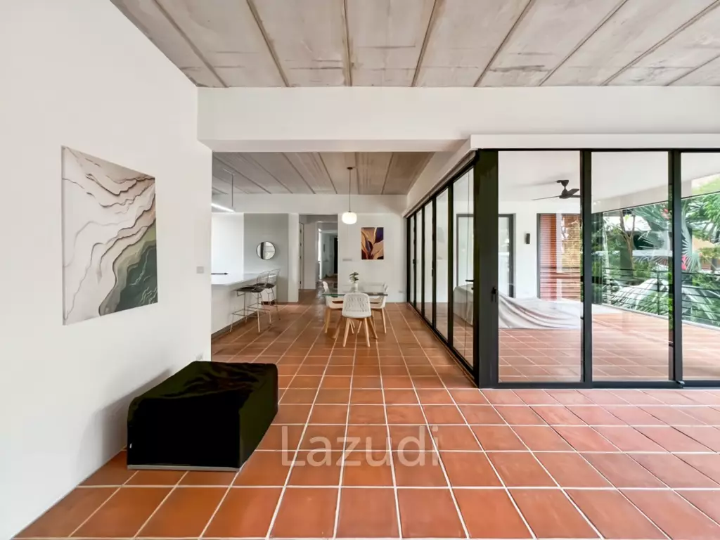 CASA DANG - Spacious 3-Bedroom Condo Just 100 Meters from Khao Takiab Beach