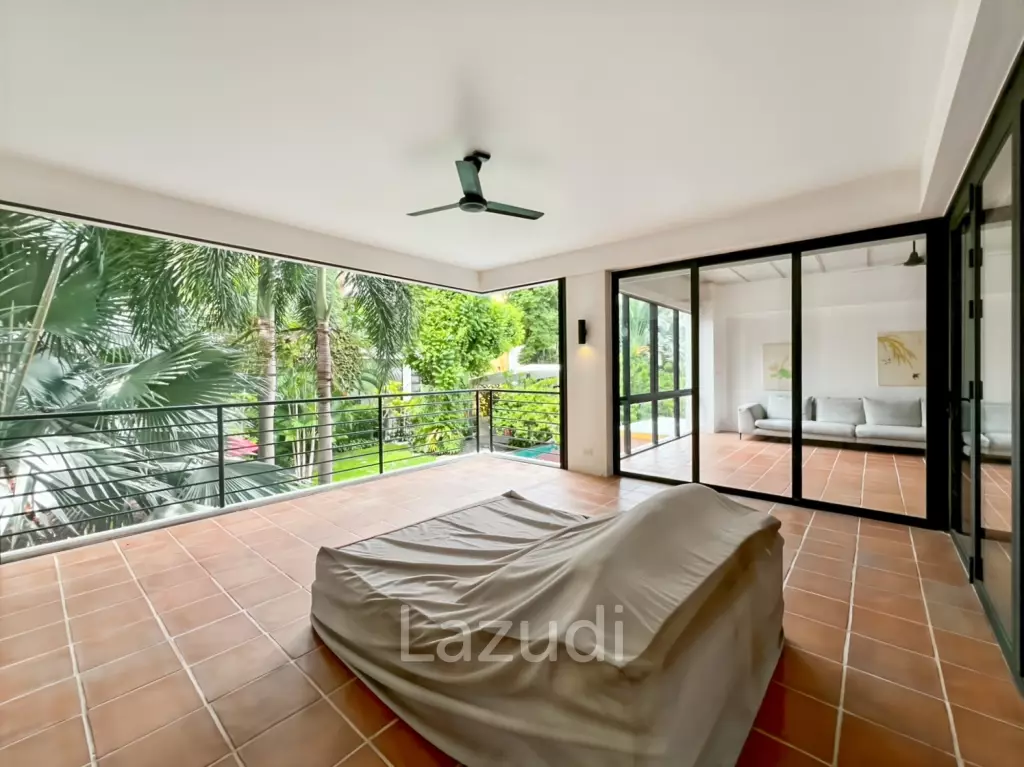 CASA DANG - Spacious 3-Bedroom Condo Just 100 Meters from Khao Takiab Beach