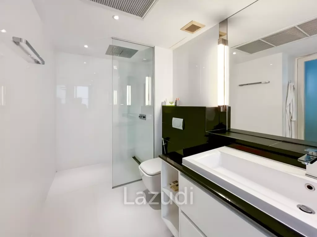 CASA DANG - Spacious 3-Bedroom Condo Just 100 Meters from Khao Takiab Beach