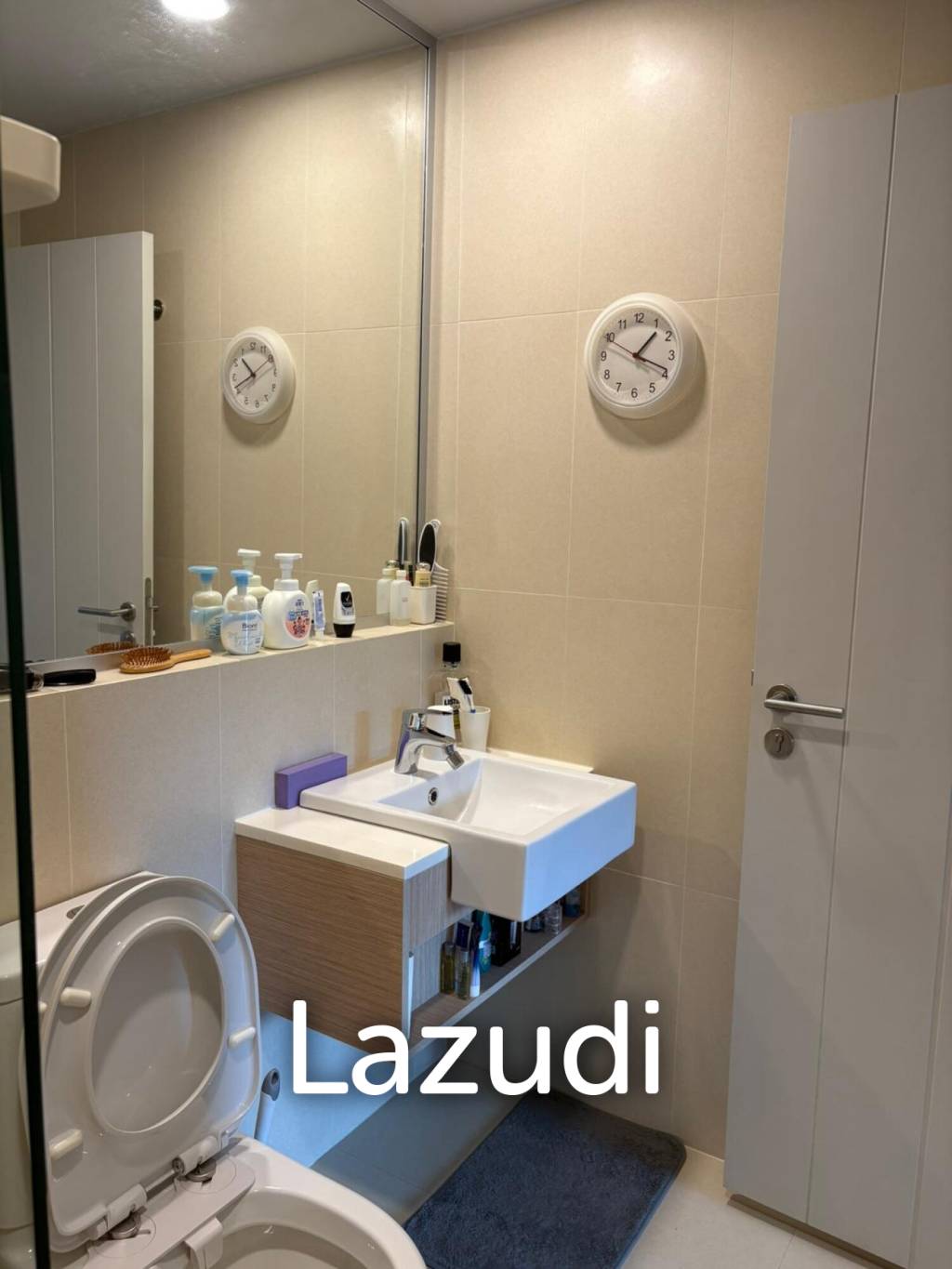 Luxury 2-Bedroom 70 SQ.M. Condo at The Issara Chiangmai