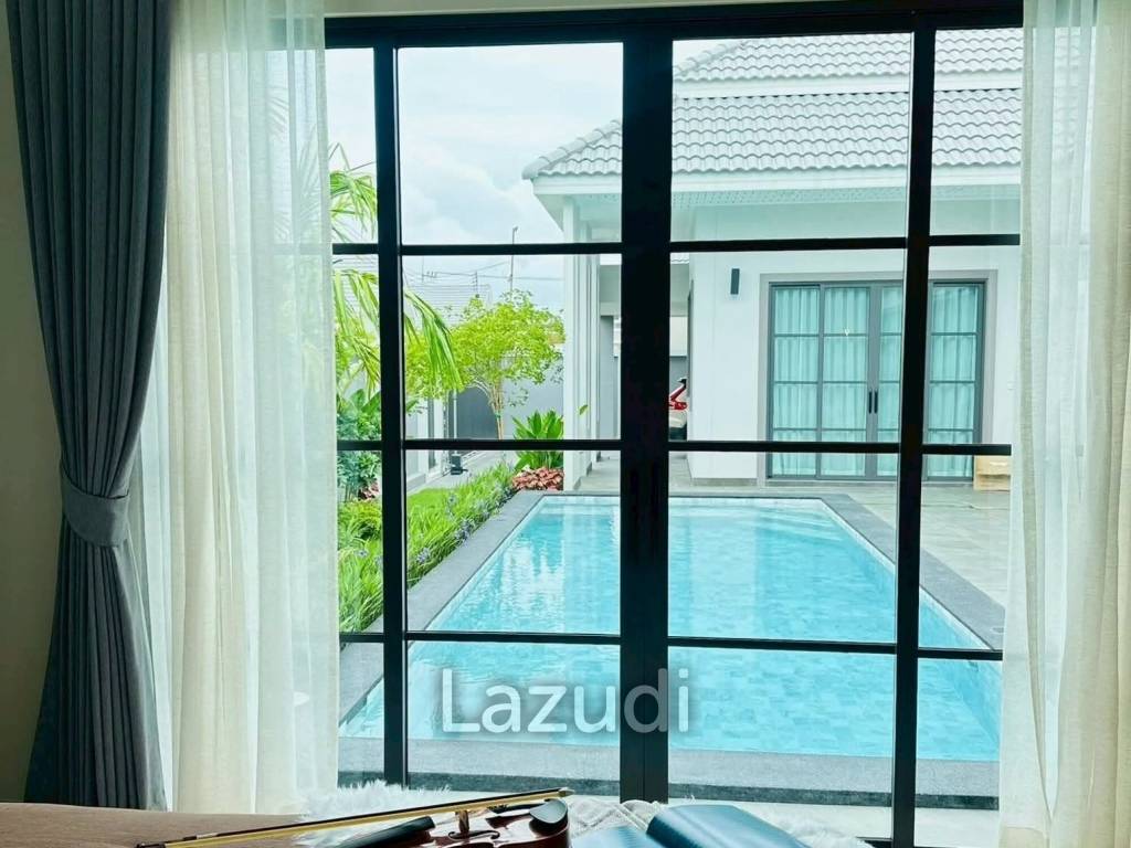3 Bedrooms 4 Bathroom 170 SQ.M. Parkside Pool Villa