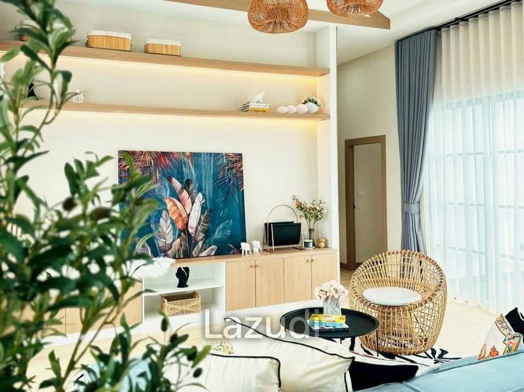 3 Bedrooms 4 Bathroom 170 SQ.M. Parkside Pool Villa