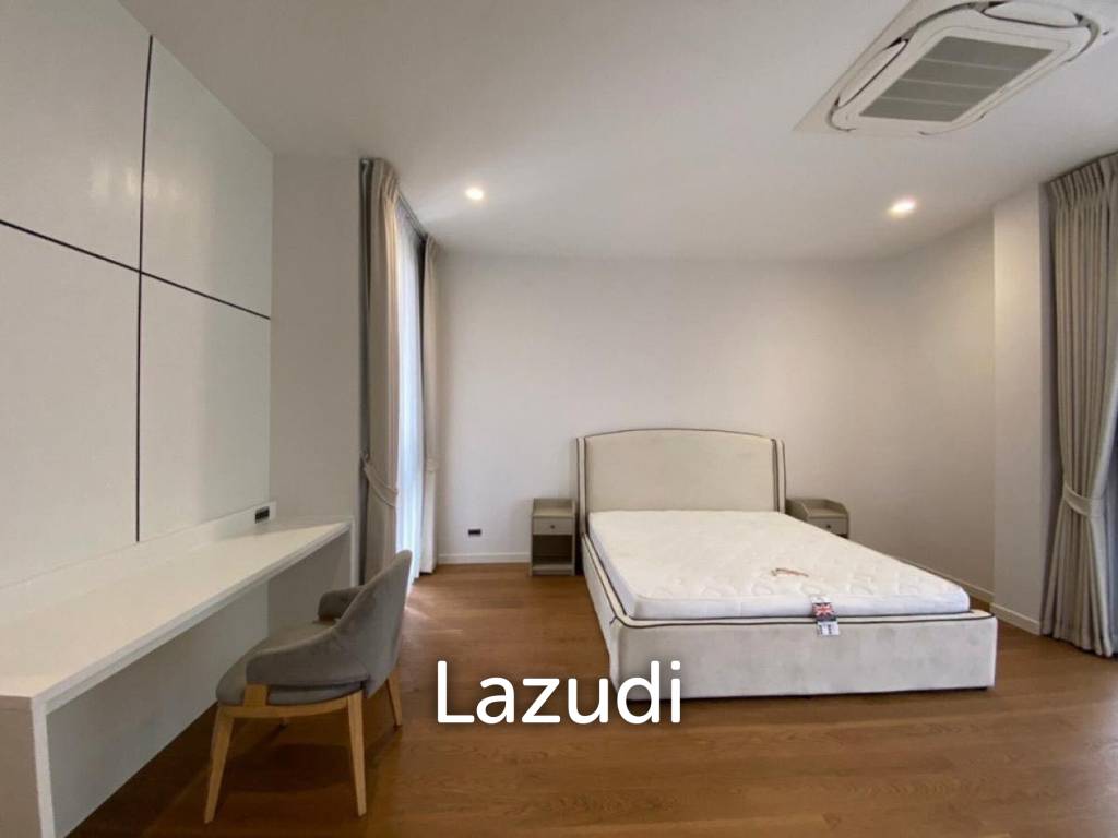 4bed 5bath maid room  552Sqm for rent at BuGaan Rama9 - Mengjai