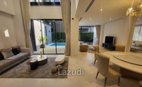 4bed 5bath maid room  552Sqm for rent at BuGaan Rama9 - Mengjai