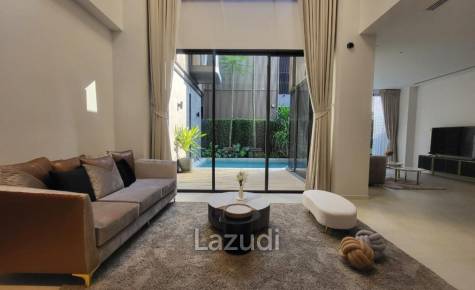 4bed 5bath maid room  552Sqm for rent at BuGaan Rama9 - Mengjai