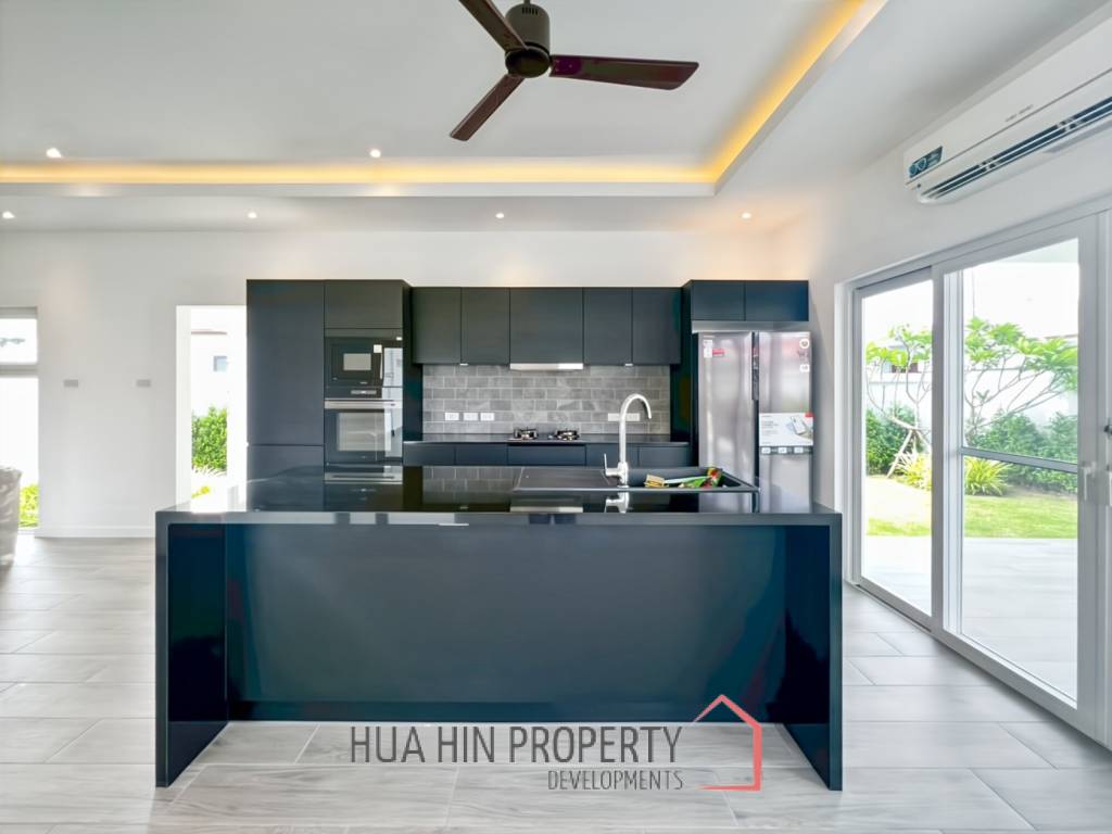 Mali Boutique - Brand New 3 Bedroom Villa with Private Pool