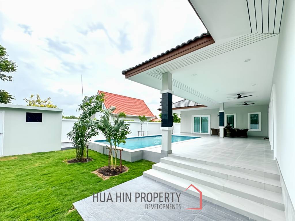 Modern 3 Bedroom Villa with Pool in Thap Tai, Hua Hin