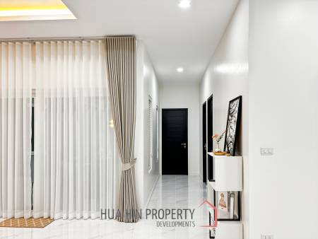Modern 3 Bedroom Villa with Pool in Thap Tai, Hua Hin