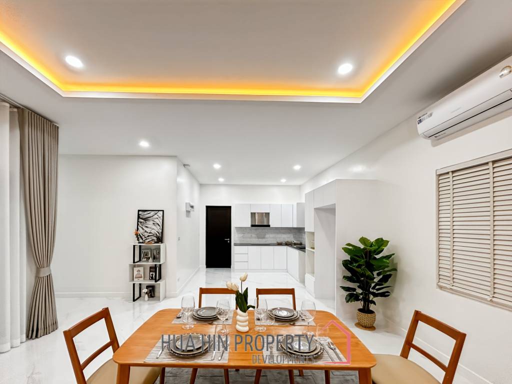 Modern 3 Bedroom Villa with Pool in Thap Tai, Hua Hin
