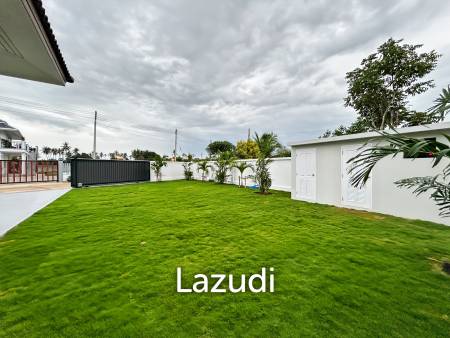 Modern 3 Bedroom Villa with Pool in Thap Tai, Hua Hin