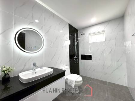 Modern 3 Bedroom Villa with Pool in Thap Tai, Hua Hin