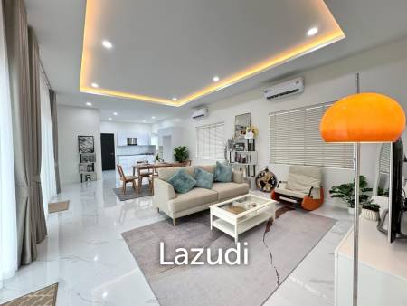 Modern 3 Bedroom Villa with Pool in Thap Tai, Hua Hin