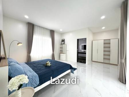 Modern 3 Bedroom Villa with Pool in Thap Tai, Hua Hin