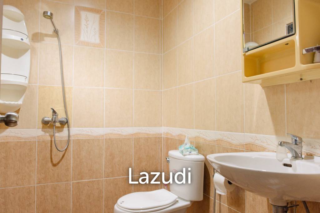 Nice 3 Bed villa with shared Pool